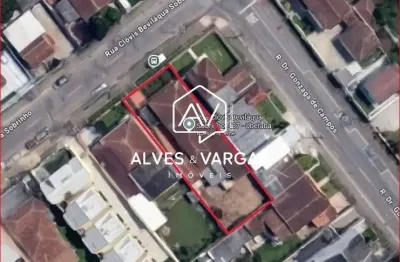 Terreno à venda na Rua Clóvis Beviláqua Sobrinho, 437, Uberaba, Curitiba, 597 m2 por R$ 890.000