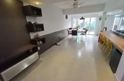 Casa com 3 quartos à venda na Rua Almirante Mariath, Tristeza, Porto Alegre