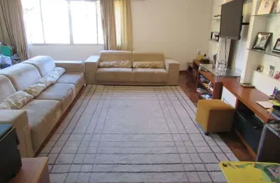 Casa com 4 quartos à venda na Rua Santa Cruz, Santa Tereza, Porto Alegre