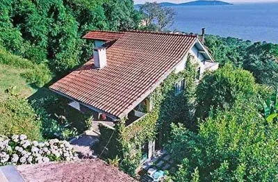 Casa com 3 quartos à venda na Rua Coronel Gomes de Carvalho, Vila Conceição, Porto Alegre