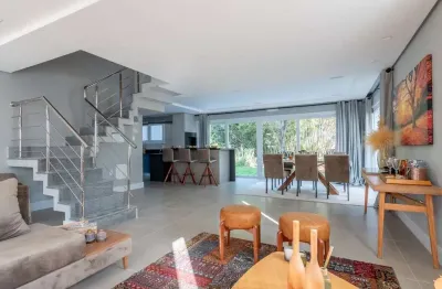 Casa com 3 quartos à venda na Avenida Coronel Marcos, Ipanema, Porto Alegre