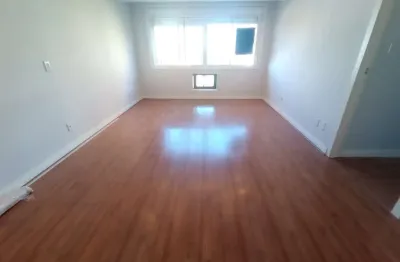 Apartamento com 3 quartos à venda na Rua Rafael Saadi, Menino Deus, Porto Alegre