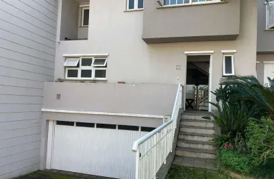 Casa com 3 quartos à venda na Avenida Coronel Marcos, Pedra Redonda, Porto Alegre