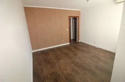 Apartamento com 2 quartos à venda na Rua Marcílio Dias, Menino Deus, Porto Alegre