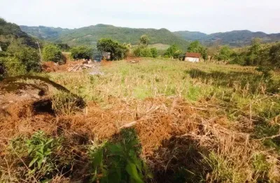 Sitio no bairro fazenda padre eterno em morro reuter