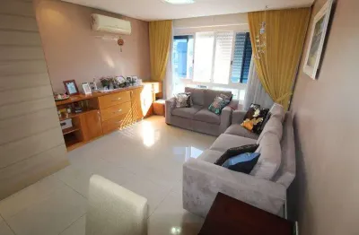Apartamento com 3 quartos à venda na Rua Mucio Teixeira, Menino Deus, Porto Alegre