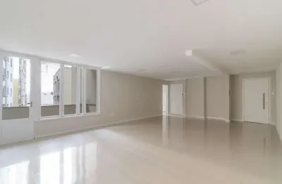 Apartamento com 3 quartos à venda na Rua Ramiro Barcelos, Moinhos de Vento, Porto Alegre
