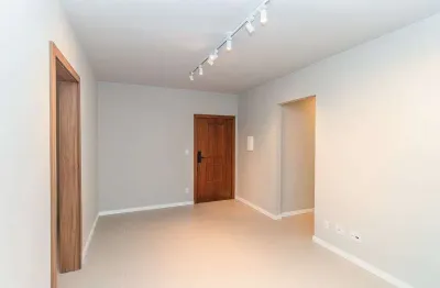 Apartamento com 2 quartos à venda na Rua Alberto Silva, Vila Ipiranga, Porto Alegre