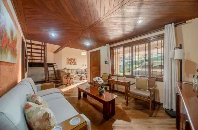 Casa com 3 quartos à venda na Rua Erechim, Nonoai, Porto Alegre