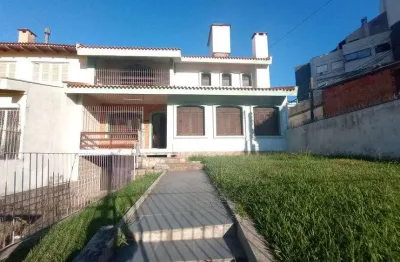 Casa com 4 quartos à venda na Rua Jaguari, Cristal, Porto Alegre