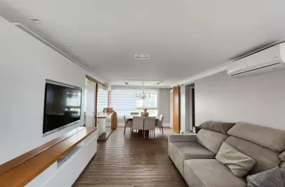 Apartamento com 3 quartos para alugar na Rua Filadélfia, São João, Porto Alegre