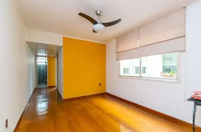 Apartamento com 2 quartos à venda na Avenida Coronel Gastão Haslocher Mazeron, Medianeira, Porto Alegre