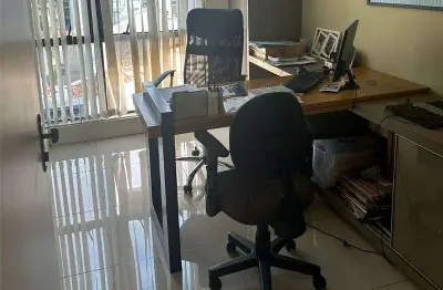 Sala comercial à venda na Avenida da Azenha, Azenha, Porto Alegre