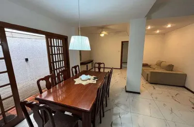 Apartamento com 3 quartos à venda na Rua Marcílio Dias, Menino Deus, Porto Alegre