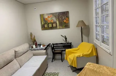 Casa com 3 quartos à venda na Avenida Niterói, Medianeira, Porto Alegre