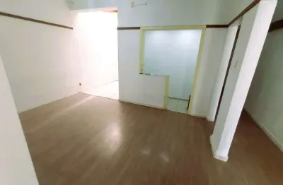 Casa com 4 quartos à venda na Avenida Getúlio Vargas, Menino Deus, Porto Alegre