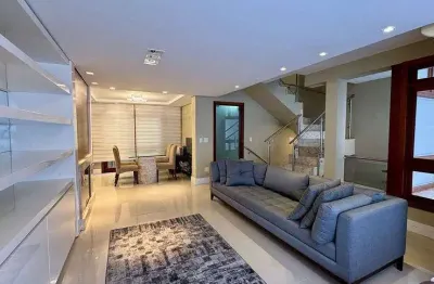 Casa com 4 quartos à venda na Rua Padre João Batista Reus, Tristeza, Porto Alegre