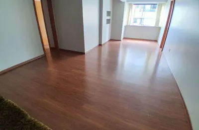 Apartamento com 3 quartos para alugar na Rua Visconde do Herval, Menino Deus, Porto Alegre