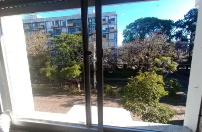 Apartamento com 3 quartos à venda na Avenida Ganzo, Menino Deus, Porto Alegre