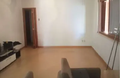 Casa com 3 quartos à venda na Rua Coronel Neves, Medianeira, Porto Alegre