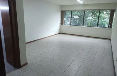 Sala comercial para alugar na Rua Doutor Vicente de Paula Dutra, Praia de Belas, Porto Alegre