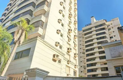 Apartamento com 3 quartos à venda na Avenida Ganzo, Menino Deus, Porto Alegre