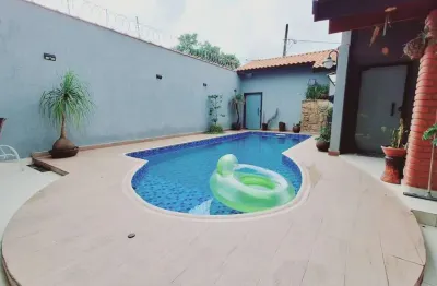 Casa à venda com piscina no jardim karolyne - votorantim/sp