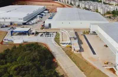 Condomínio Galpão crossdocking Rodovia Presidente Dutra 14.272m²