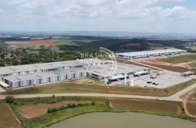 Galpão/ depósito/ armazém com 14.270m² e 36 docas em porto feliz