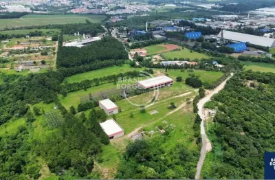Terreno comercial à venda na Rua Quirino de Mello, Aparecidinha, Sorocaba