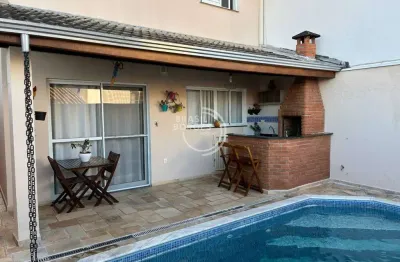 Casa completa com piscina aquecida! cond. horto florestal 2 - 3 quartos, suite, 2 vagas, área gourmet