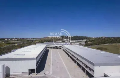 Galpão logístico/ depósito/ armazém em jundiaí com 5.215 m²