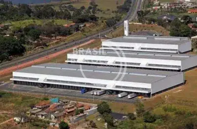 Casa para alugar na Rodovia Dom Gabriel Paulino Bueno Couto, 102, Medeiros, Jundiaí