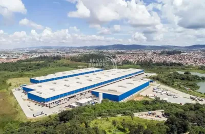 Galpão logístico crossdocking 7.137m² 16 docas guarulhos rodovia presidente dutra