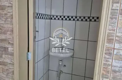 Casa com 2 quartos para alugar no Jardim Maria Rosa, Taboão da Serra 