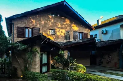 Casa de condomínio com 440 m², 5 quartos sendo 2 suítes à venda no bairro aldeia da serra.