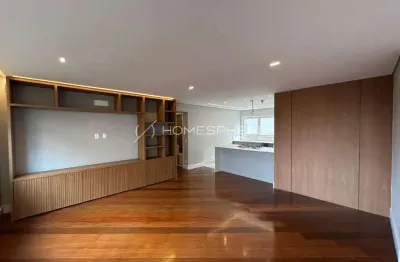 Apartamento com 100 m², acabou de ser reformado, 2 quartos sendo 2 suítes à venda no bairro itaim bibi.