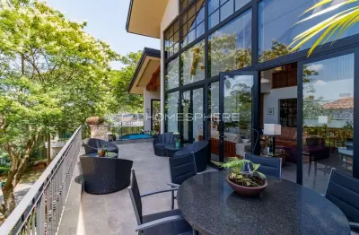 Casa de condomínio com 500 m², 4 quartos sendo 4 suítes à venda no bairro tambore.