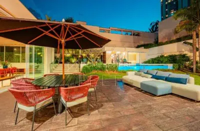 Casa a venda condomínio alphaville 1  com 1160 m², piscina 5 suítes