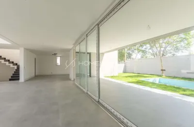 Casa em condomínio fechado com 4 quartos à venda na Rua José Gambarini, 68, Jardim Cordeiro, São Paulo