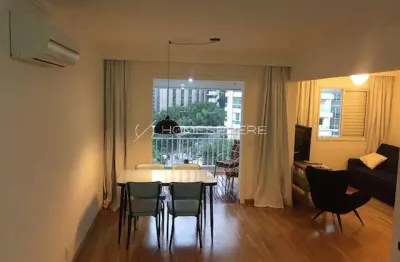 Apartamento de 80 m² com vista, pronto para morar, na regiao da consolaçao.