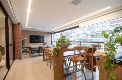 Apartamento com 210.0 m², à venda no bairro granja julieta.