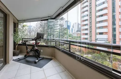 Metrópolis itaim bibi rua andré fernandes, 60. apartamento à venda com 150 m², 3 suítes, reformado e mobiliado, varanda e 2 vagas no edifício metrópolis itaim bibi - sp