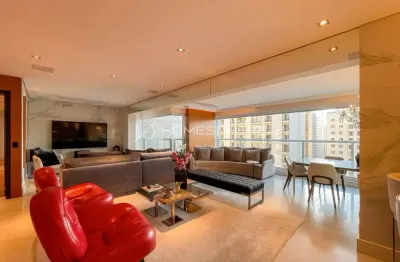 Apartamento com 182 m², 3 quartos sendo 3 suítes à venda no bairro indianópolis.