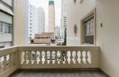 Apartamento em higienópolis. 229m²em planta com ambientes amplos.