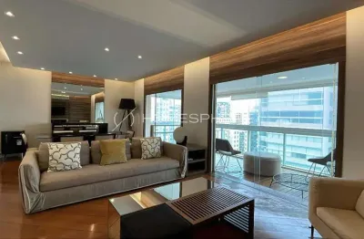 Apartamento com 163.0 m², 2 suítes e 2 vagas de garagem à venda no bairro moema pássaros.