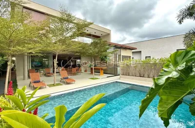 Casa de alto padrão à venda no gênesis ii alphaville com 4 suítes e lazer completo