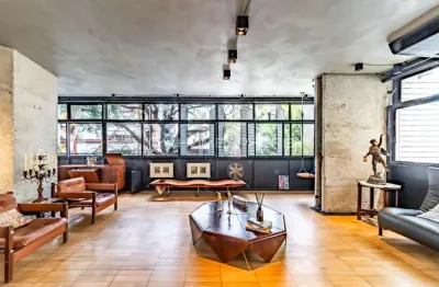 Edifício Abaeté Higienópolis Rua Pará, 222 - Consolação. Apartamento à venda em Higienópolis, 172 m², 3 quartos, sendo 1 suíte, reformado e 1 vaga. Prédio assinado por Abrahão Sanovicz