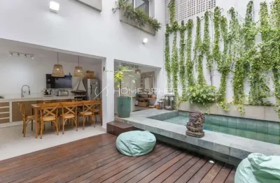 Casa de vila com 200 m², 4 quartos sendo 1 suíte à venda no bairro Jardim Paulista.