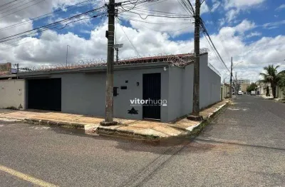 Casa com 3 quartos à venda em Saraiva, Uberlândia 